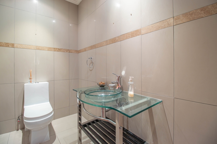 4 Bedroom Property for Sale in Morningside Gauteng