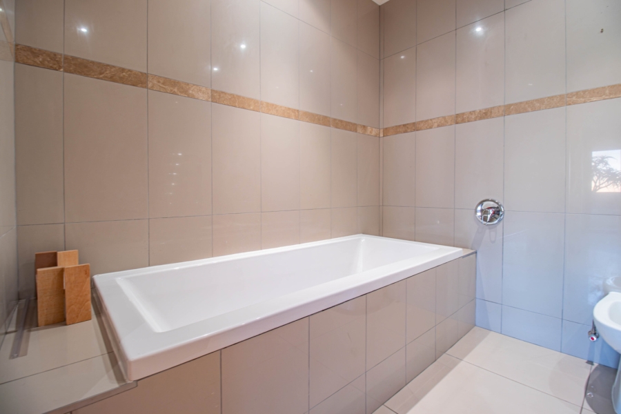 4 Bedroom Property for Sale in Morningside Gauteng