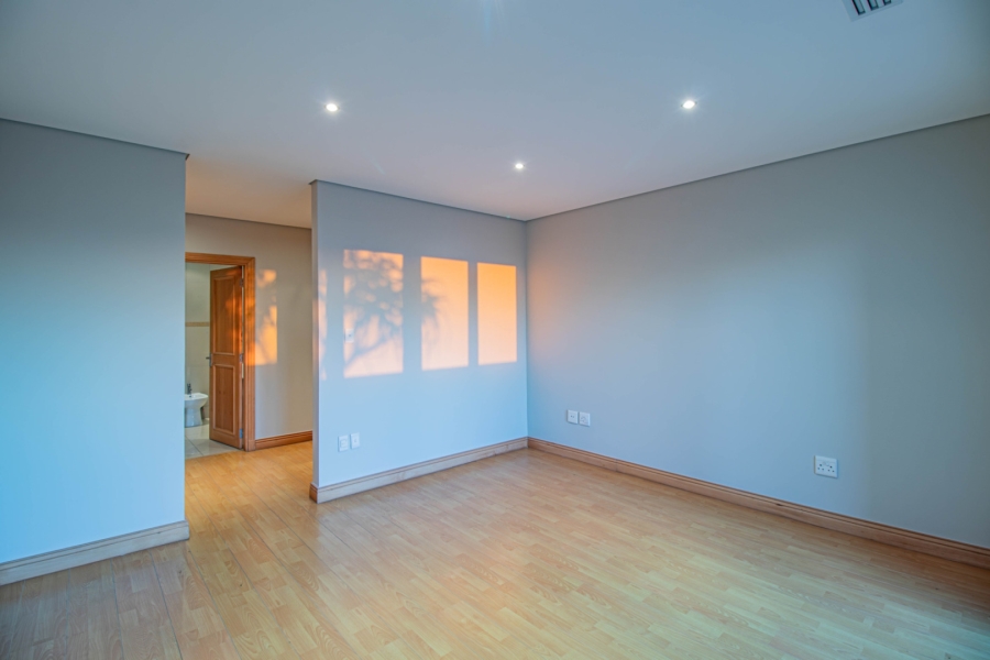 4 Bedroom Property for Sale in Morningside Gauteng