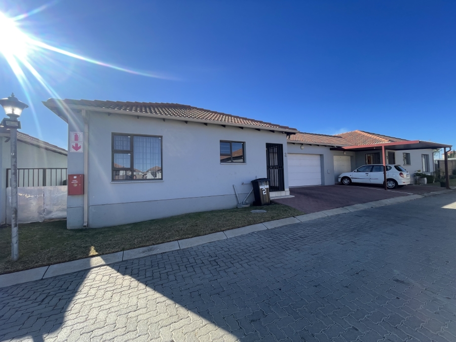 2 Bedroom Property for Sale in Parkrand Gauteng