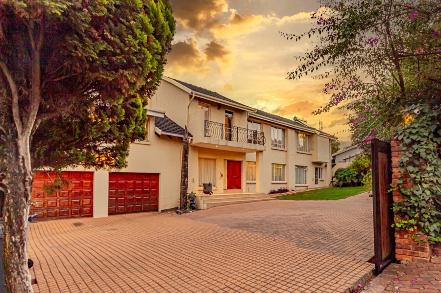 6 Bedroom Property for Sale in Sharonlea Gauteng