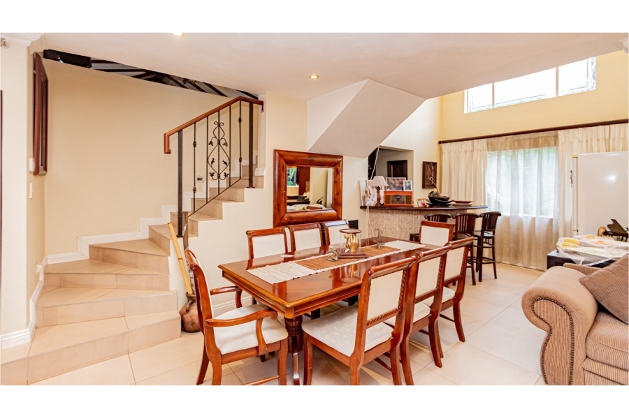 6 Bedroom Property for Sale in Sharonlea Gauteng
