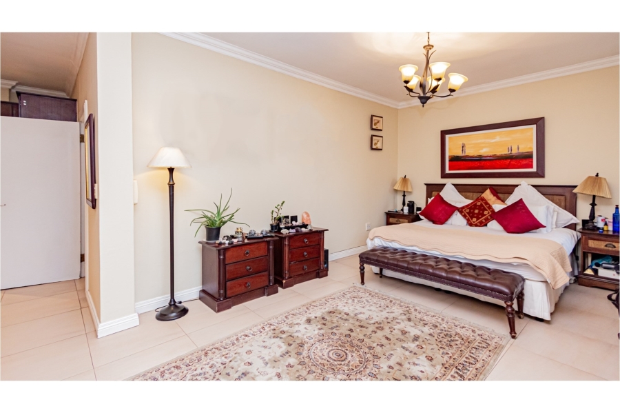 6 Bedroom Property for Sale in Sharonlea Gauteng