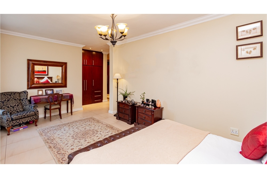 6 Bedroom Property for Sale in Sharonlea Gauteng