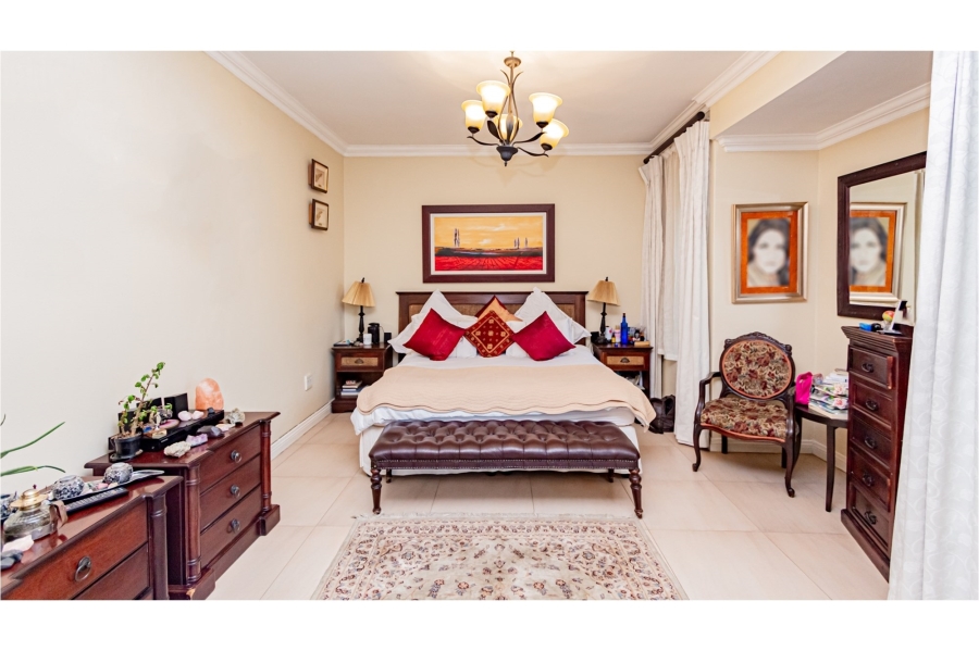6 Bedroom Property for Sale in Sharonlea Gauteng