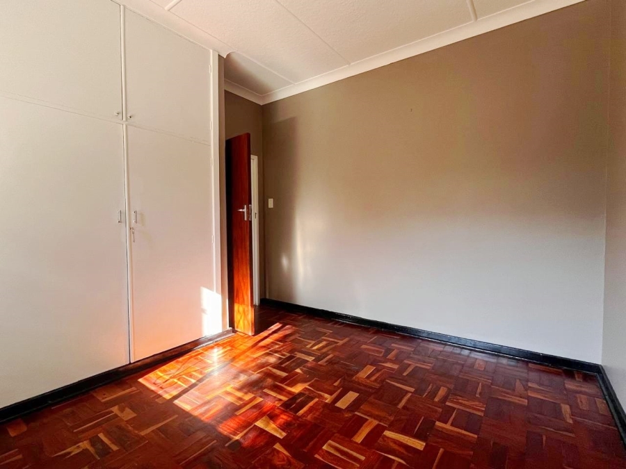 3 Bedroom Property for Sale in Farrarmere Gauteng