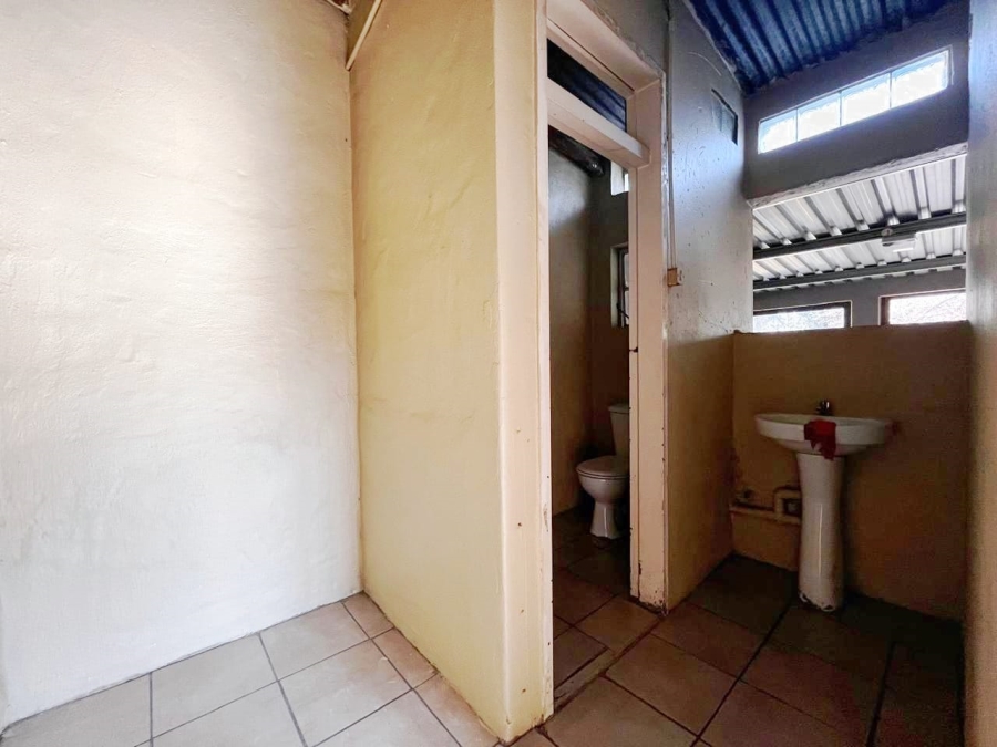3 Bedroom Property for Sale in Farrarmere Gauteng