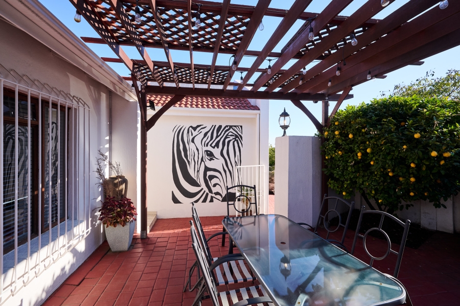 3 Bedroom Property for Sale in Halfway Gardens Gauteng