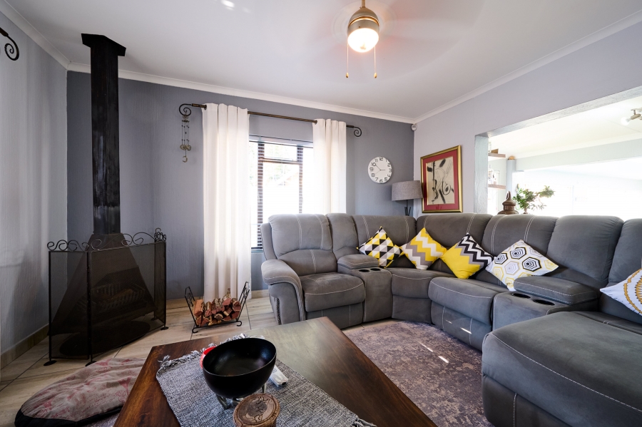3 Bedroom Property for Sale in Halfway Gardens Gauteng