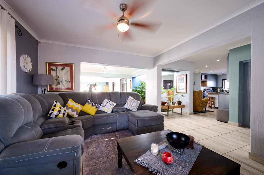 3 Bedroom Property for Sale in Halfway Gardens Gauteng