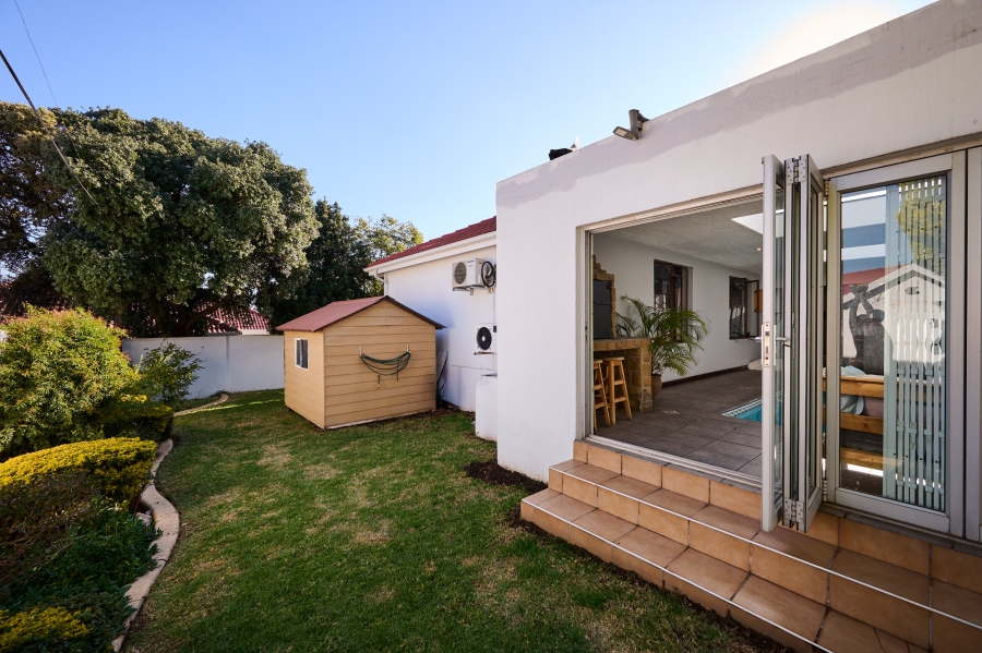 3 Bedroom Property for Sale in Halfway Gardens Gauteng