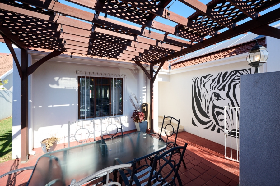 3 Bedroom Property for Sale in Halfway Gardens Gauteng