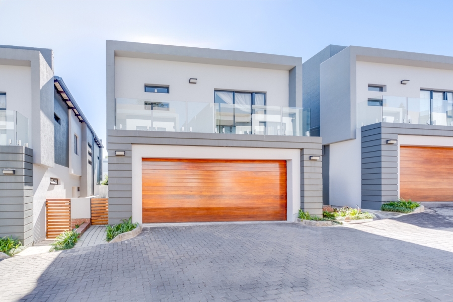3 Bedroom Property for Sale in Hurlingham Gauteng