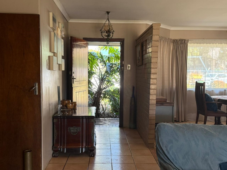 3 Bedroom Property for Sale in Selcourt Gauteng