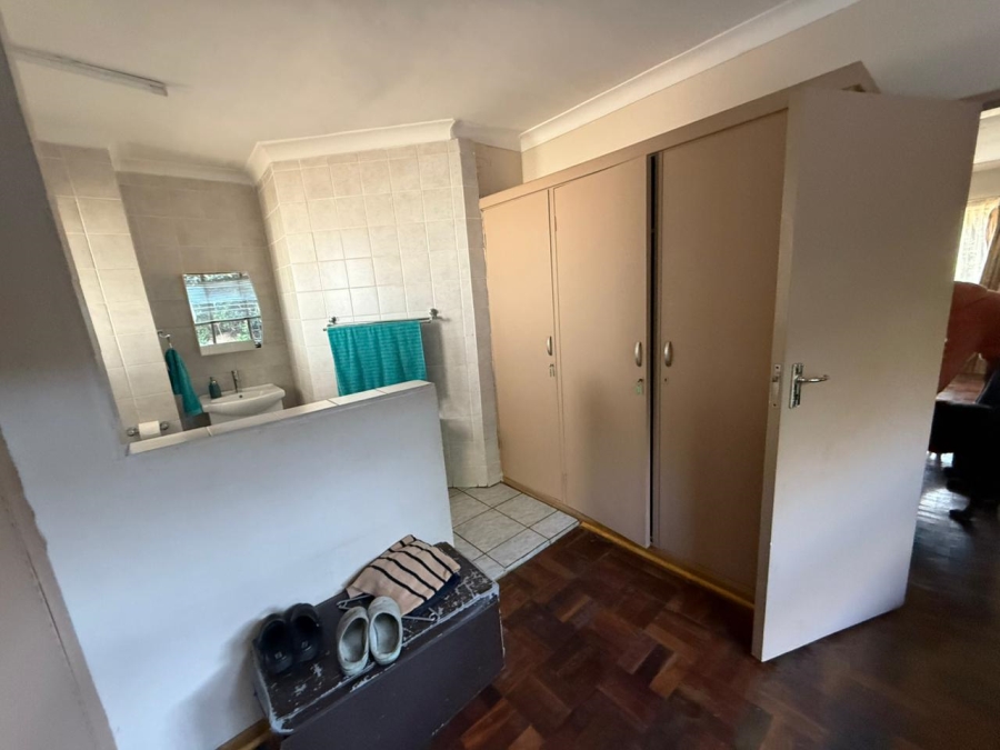 3 Bedroom Property for Sale in Selcourt Gauteng