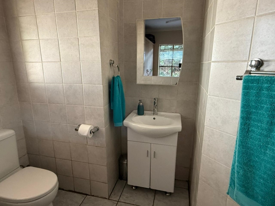 3 Bedroom Property for Sale in Selcourt Gauteng