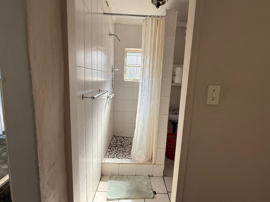 3 Bedroom Property for Sale in Selcourt Gauteng