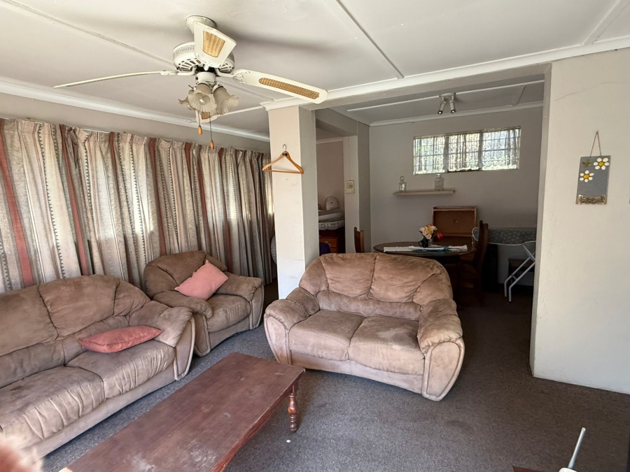 3 Bedroom Property for Sale in Selcourt Gauteng