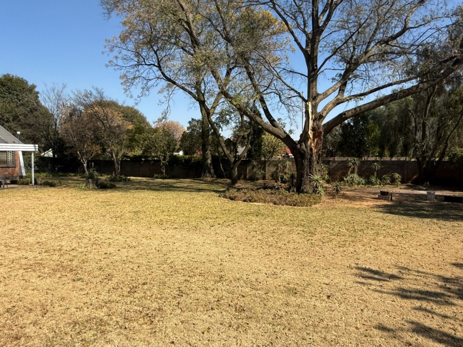3 Bedroom Property for Sale in Selcourt Gauteng