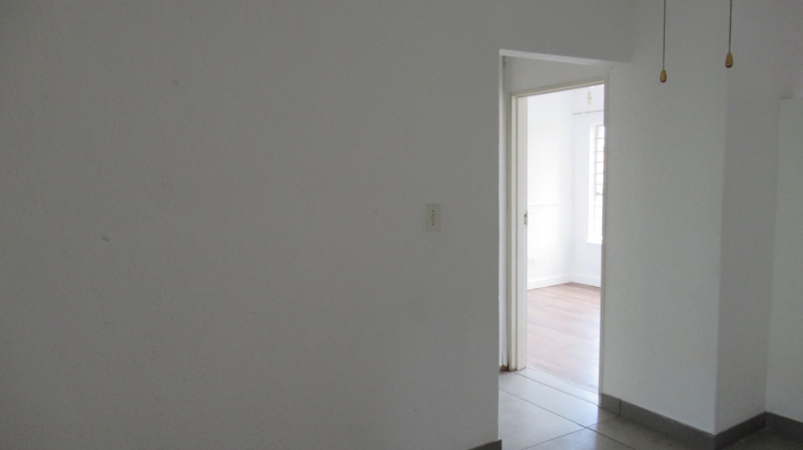 2 Bedroom Property for Sale in Suideroord Gauteng