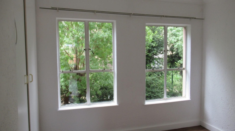 2 Bedroom Property for Sale in Suideroord Gauteng