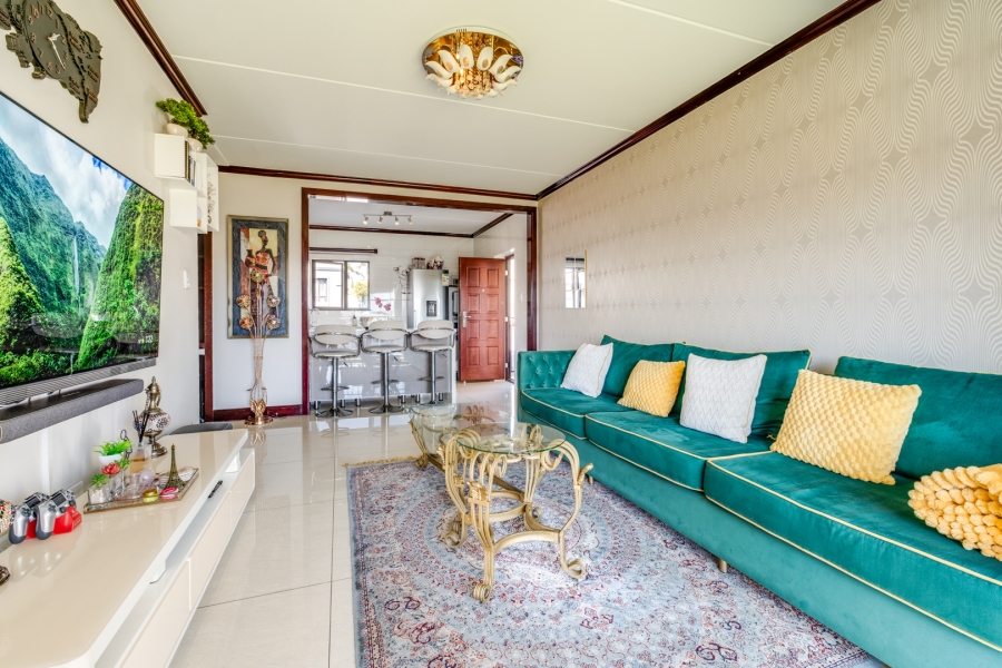 2 Bedroom Property for Sale in Maroeladal Gauteng