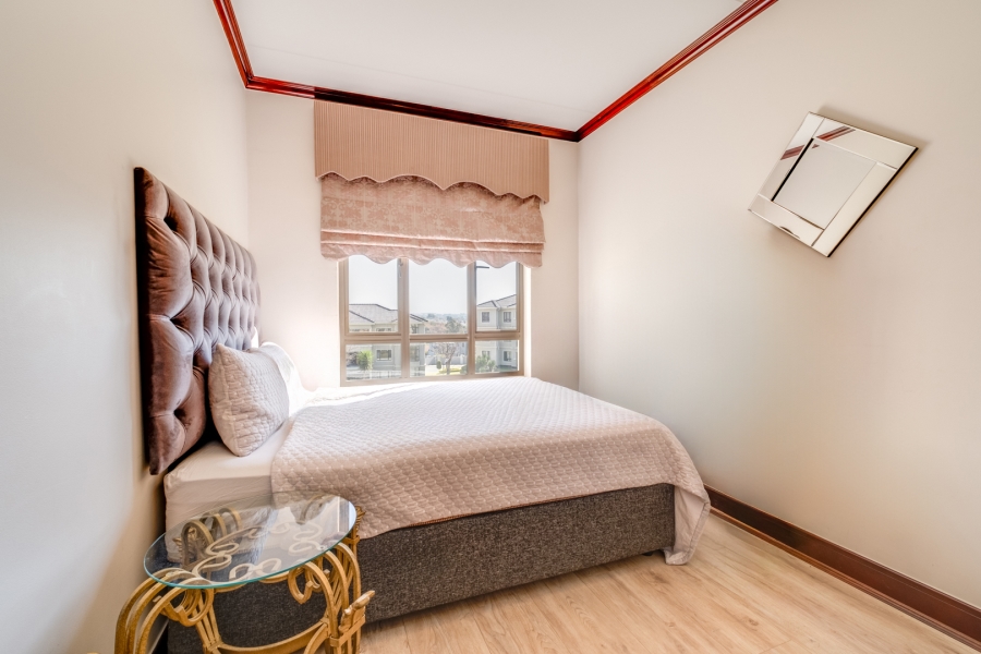 2 Bedroom Property for Sale in Maroeladal Gauteng