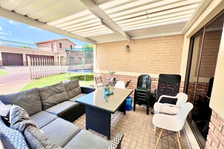 4 Bedroom Property for Sale in Carlswald Gauteng