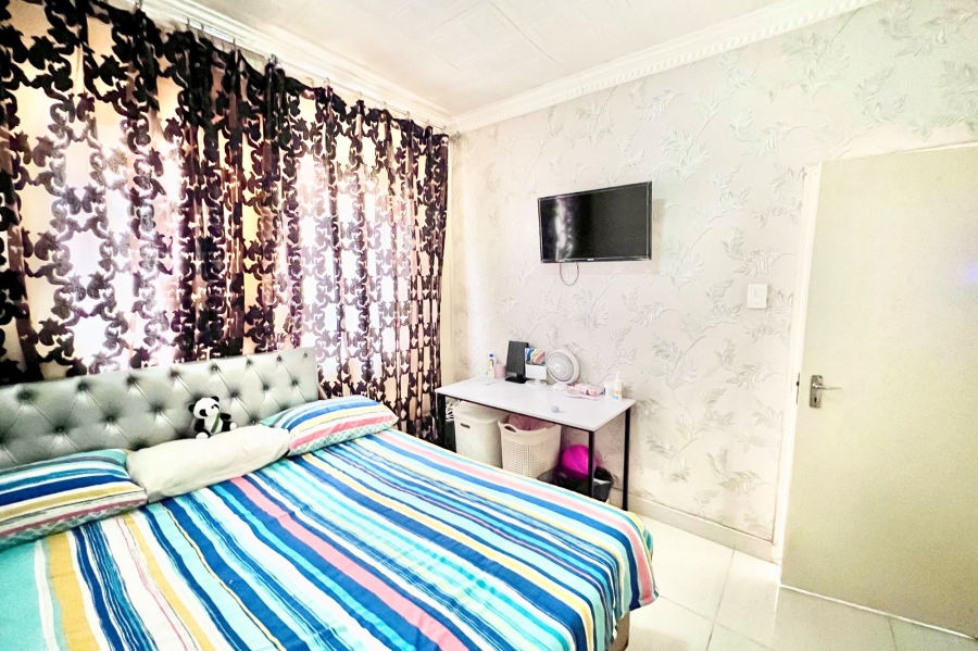 4 Bedroom Property for Sale in Carlswald Gauteng
