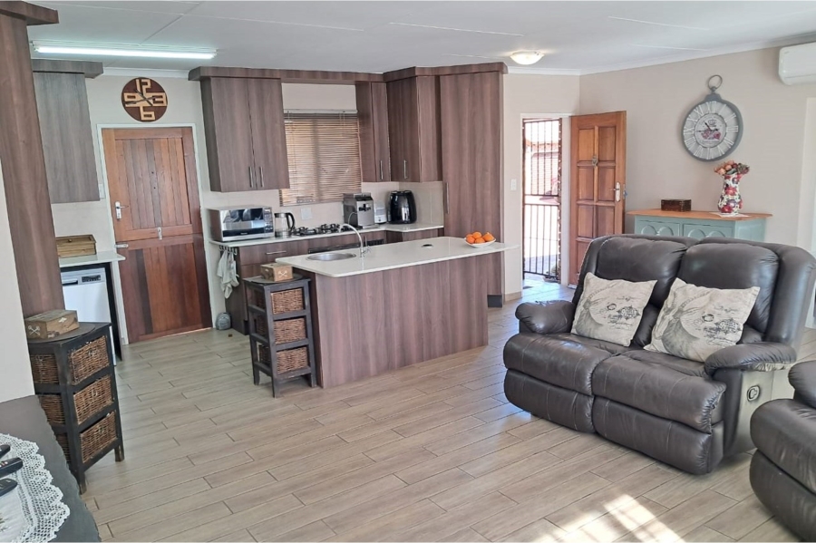 3 Bedroom Property for Sale in Eldoraigne Gauteng