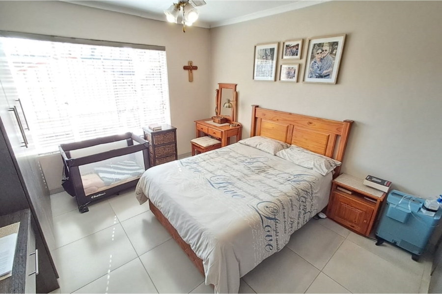 3 Bedroom Property for Sale in Eldoraigne Gauteng