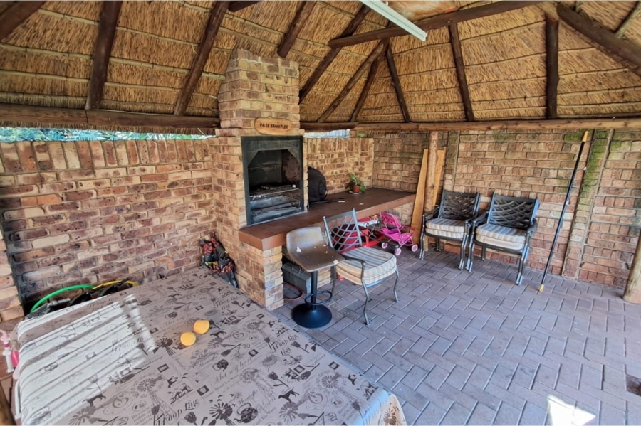 3 Bedroom Property for Sale in Eldoraigne Gauteng