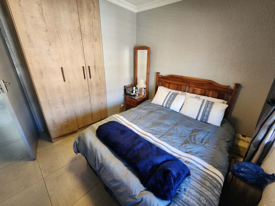 2 Bedroom Property for Sale in Ravenswood Gauteng