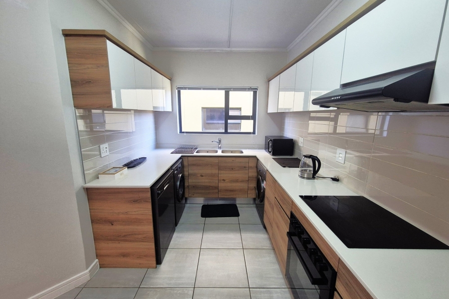 To Let 3 Bedroom Property for Rent in Waterfall Gauteng