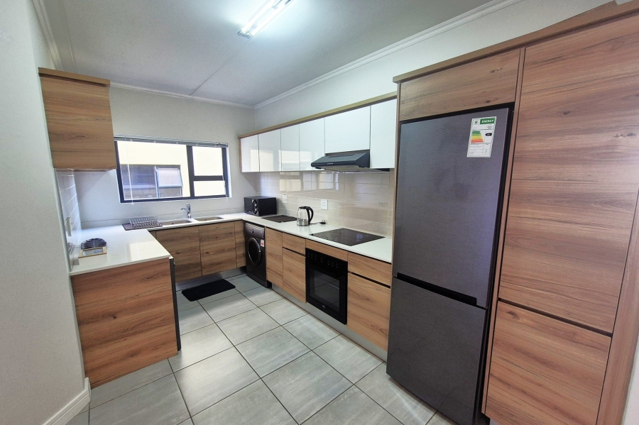 To Let 3 Bedroom Property for Rent in Waterfall Gauteng