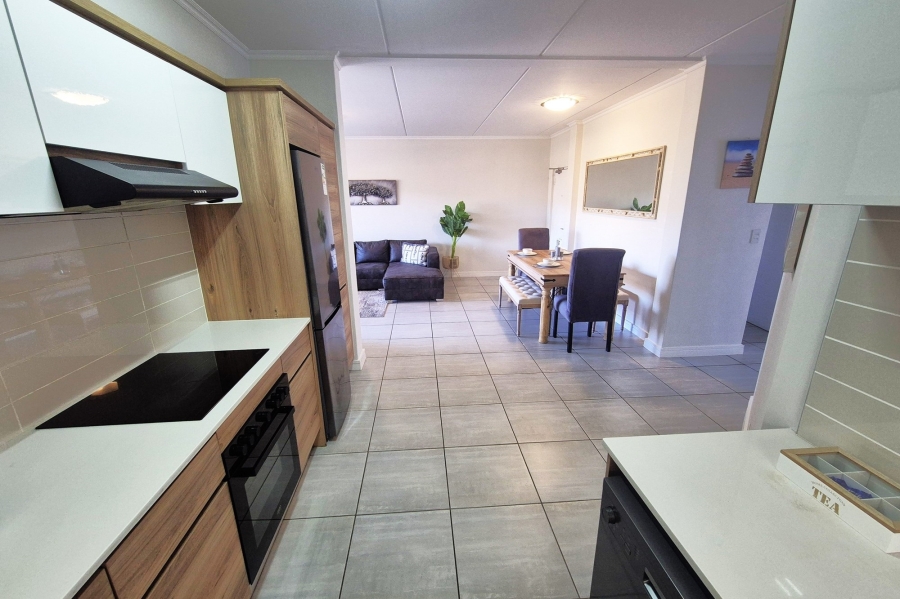 To Let 3 Bedroom Property for Rent in Waterfall Gauteng