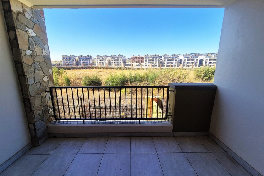 To Let 3 Bedroom Property for Rent in Waterfall Gauteng
