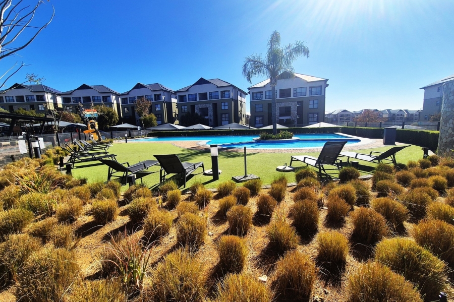 To Let 3 Bedroom Property for Rent in Waterfall Gauteng