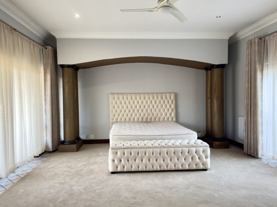4 Bedroom Property for Sale in Faerie Glen Gauteng