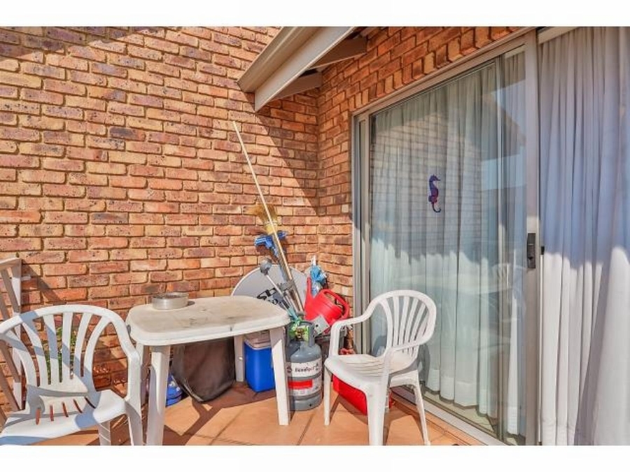 2 Bedroom Property for Sale in Beyers Park Gauteng