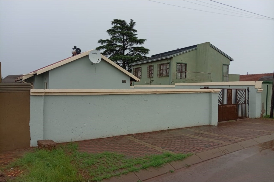 3 Bedroom Property for Sale in Protea Glen Gauteng