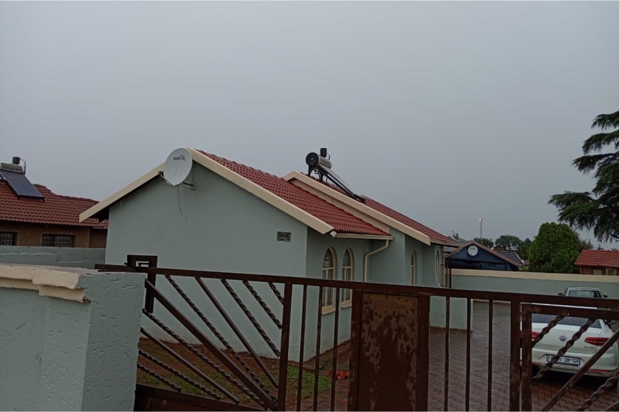 3 Bedroom Property for Sale in Protea Glen Gauteng