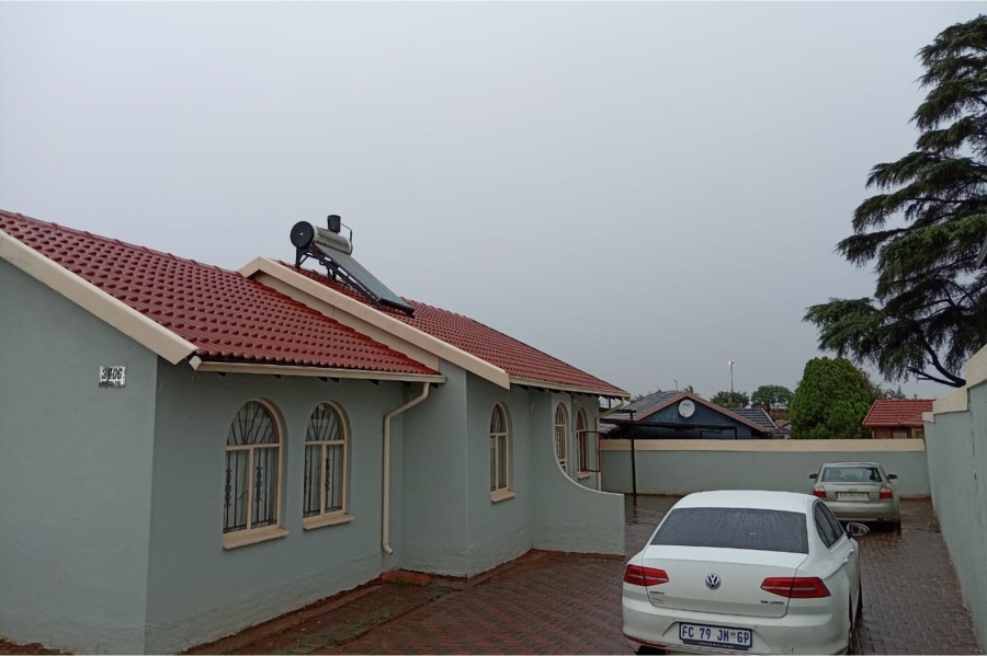 3 Bedroom Property for Sale in Protea Glen Gauteng