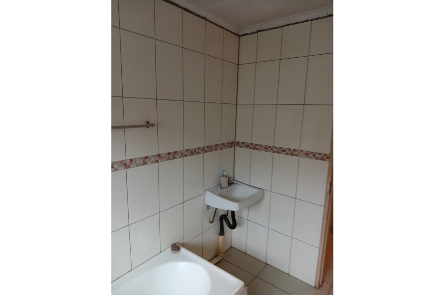 3 Bedroom Property for Sale in Protea Glen Gauteng