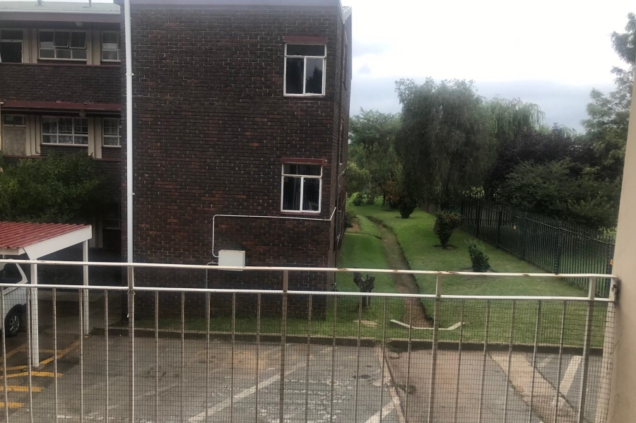 To Let 2 Bedroom Property for Rent in Impala Park Gauteng
