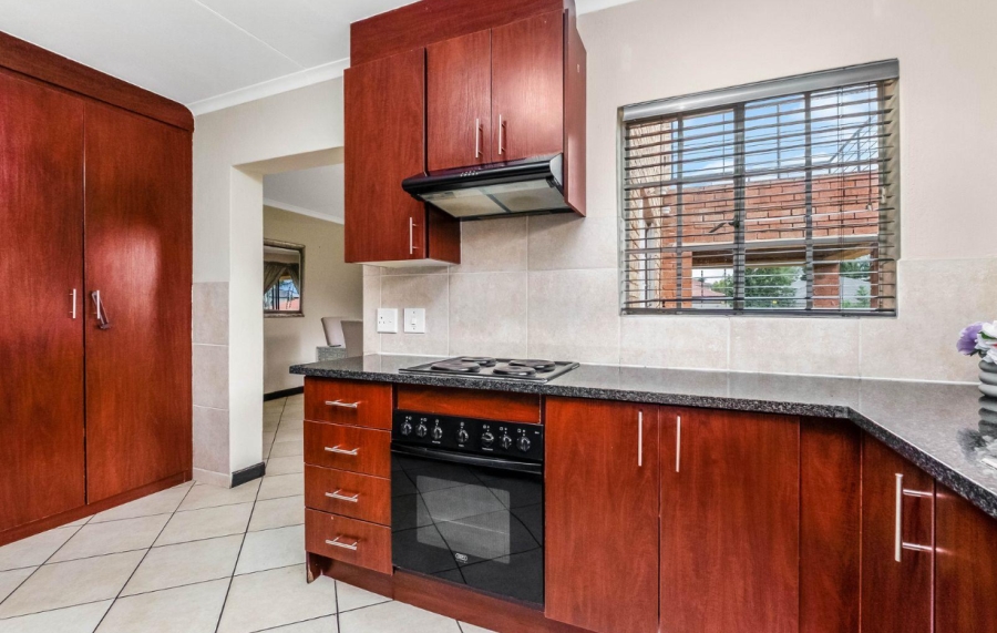 3 Bedroom Property for Sale in Willowbrook Gauteng
