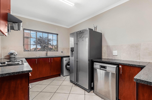3 Bedroom Property for Sale in Willowbrook Gauteng