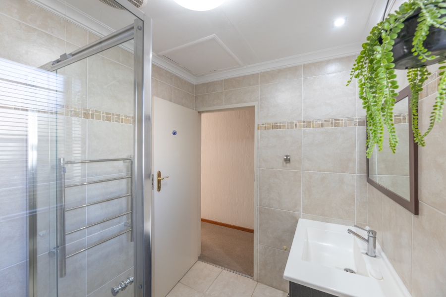 3 Bedroom Property for Sale in Bryanston Gauteng