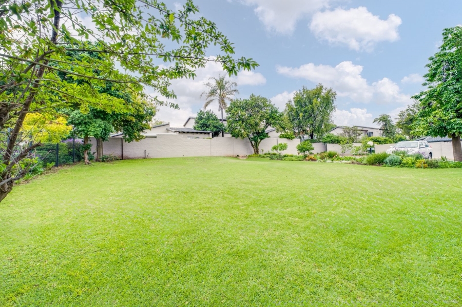 3 Bedroom Property for Sale in Bryanston Gauteng