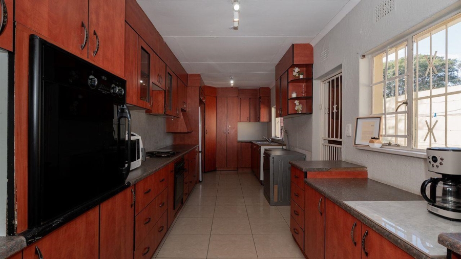 4 Bedroom Property for Sale in The Stewards Gauteng